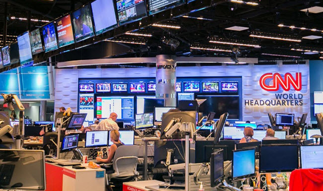 CNN: De Comienzos Humildes a una Red de Noticias Global