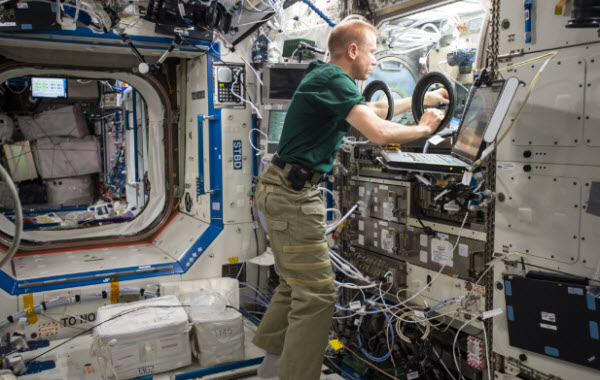 La Estación Espacial Internacional: Cómo la Humanidad Está Construyendo su Futuro en Órbita