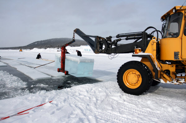 Icehotel de Suecia: Una Experiencia Mágica Renovada Cada Invierno