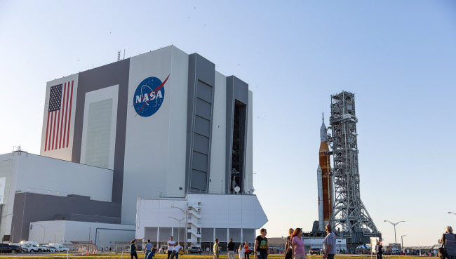 NASA: De los aterrizajes en la Luna a las misiones a Marte - Un viaje a través de la historia y los proyectos futuros