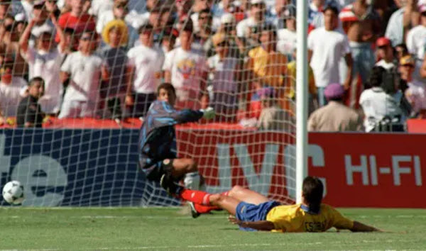 Tragedia en la Copa Mundial: Cómo un Gol en Contra Accidental Condujo al Asesinato del Estrella del Fútbol Andrés Escobar