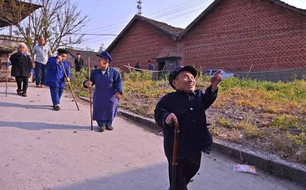 El Pueblo de los Enanos: Secretos y Maravillas del Corazón de Sichuan