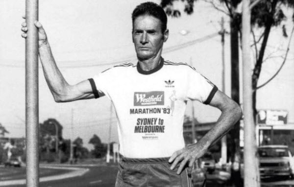 La Increíble Historia de Cliff Young: El Granjero de 61 Años que Conquistó el Ultramaratón