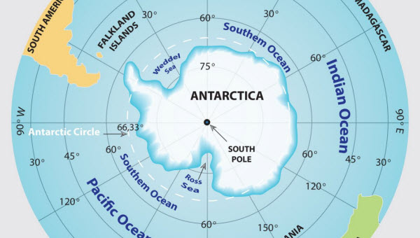 L'Océan Austral : Secrets du Continent Gelé et Menaces Croissantes