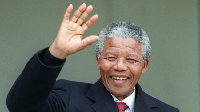 Nelson Mandela ( 1918 – 2013 )