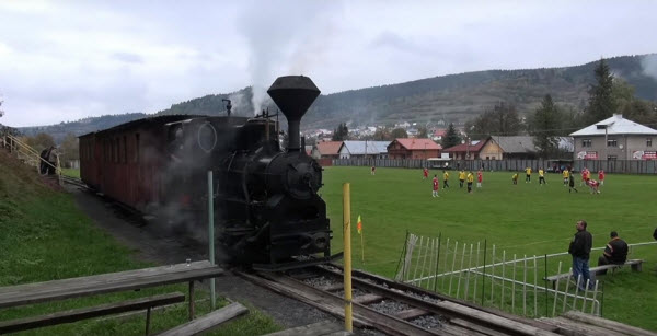 L'attrait insolite du football : le cas unique du stade ferroviaire de Čierny Balog