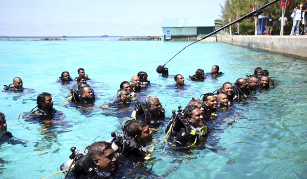 Sommet sous-marin : La déclaration audacieuse des Maldives contre le changement climatique