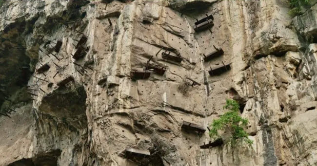 Echoes in the Sky: Exploring the Enigma of China's Hanging Coffins