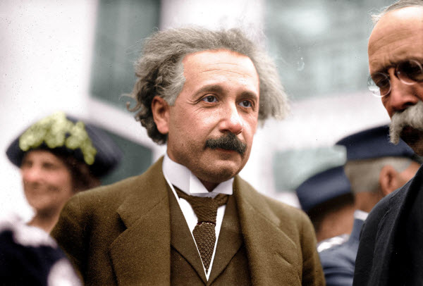 Albert Einstein: The Physics Genius Who Redefined the Universe