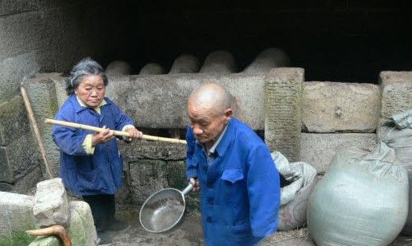 Dwarf Village: Secrets and Wonders from the Heart of Sichuan