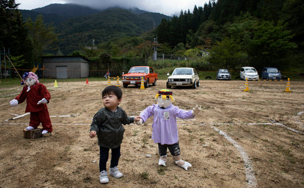 The Art of Persuasion: The Astonishing Story of Nagoro Village and Its 400 Dolls