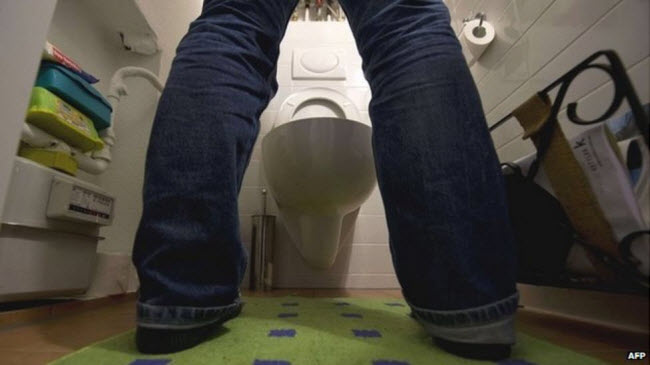 German Court Rules in Favor of Man's Right to Urinate Standing Up